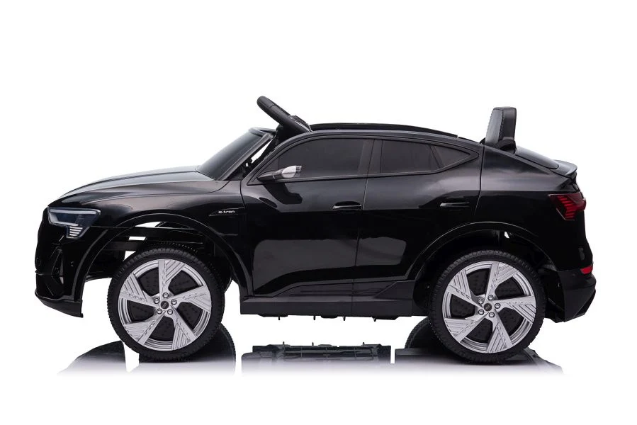 Licencirani auto na akumulator Audi E- Tron QLS-6688 4x4 - crni