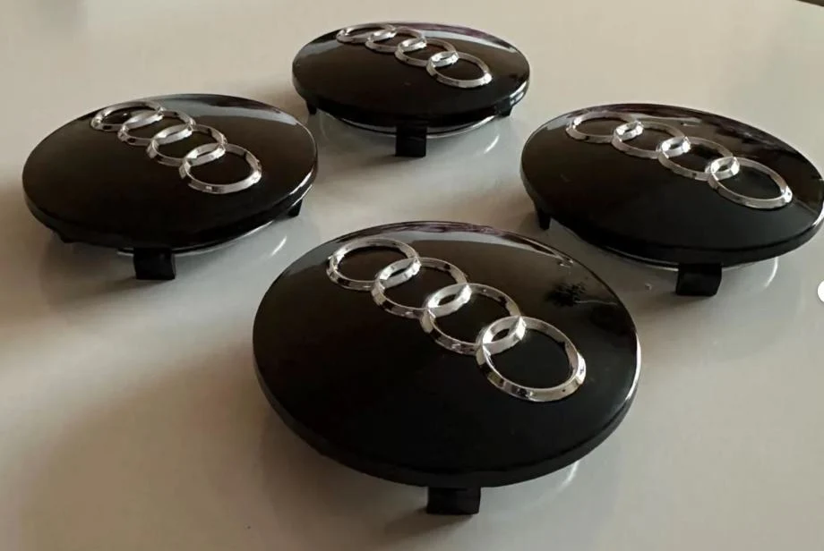 AUDI CRNI čepovi za felge 68mm (4 kom)