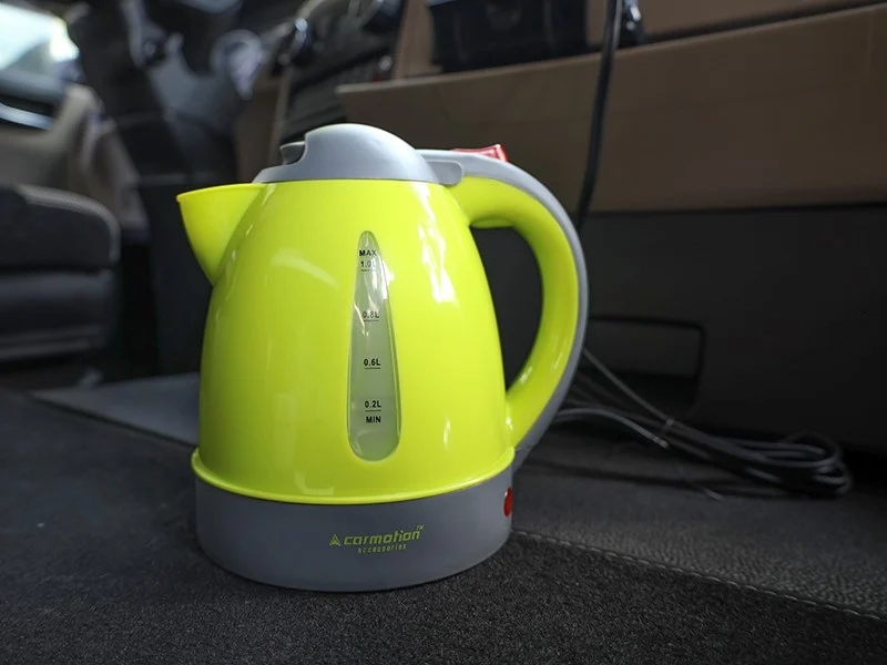 Auto kuhalo s ravnom grijaćom pločom, 1L, 24V, 300W