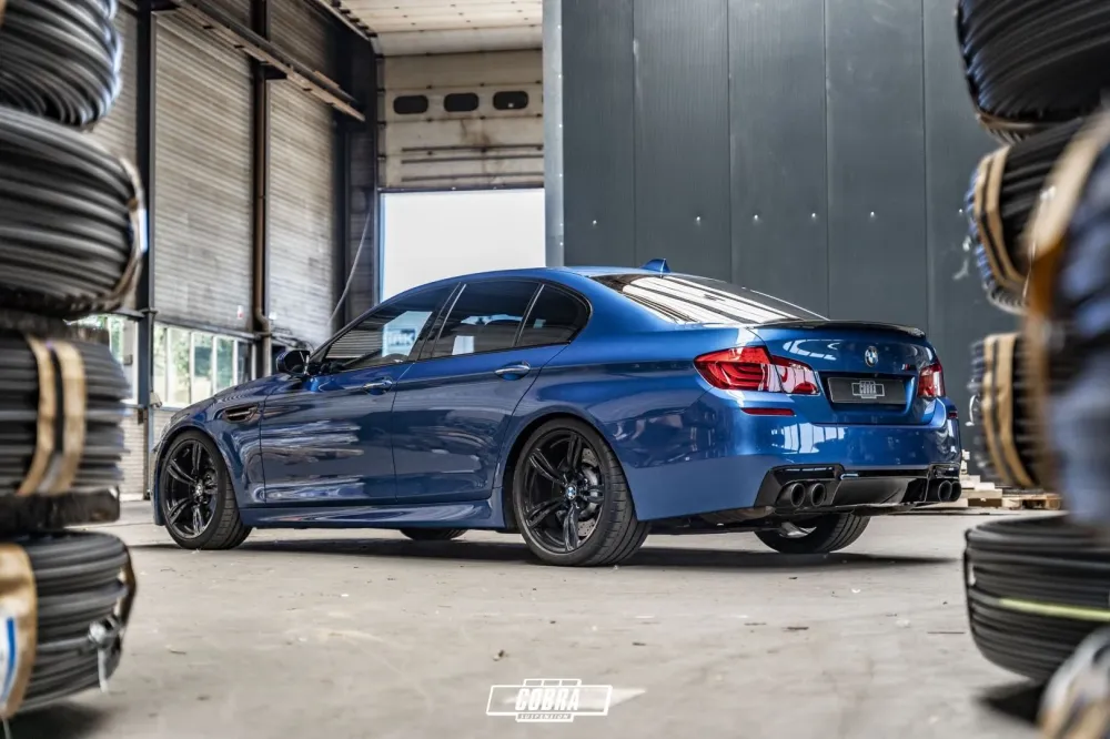 Cobra ovjesni spuštajući opruge BMW M5 F10 Sedan -30/-20mm