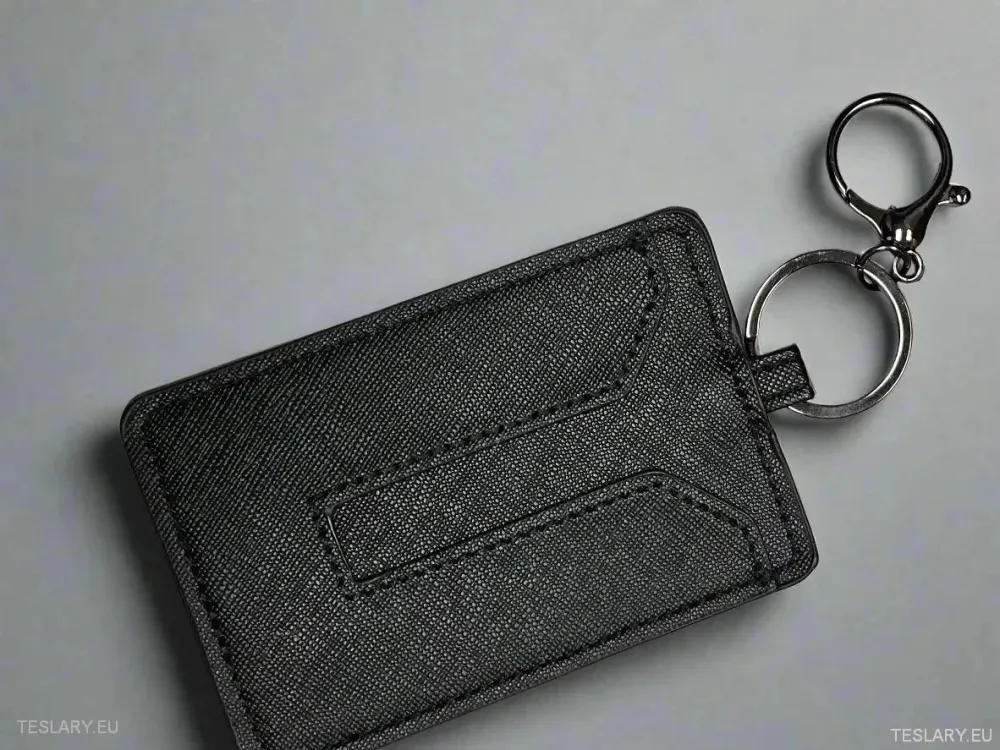 Moderni poklopac ključ s Teslinom modelom 3 logotip