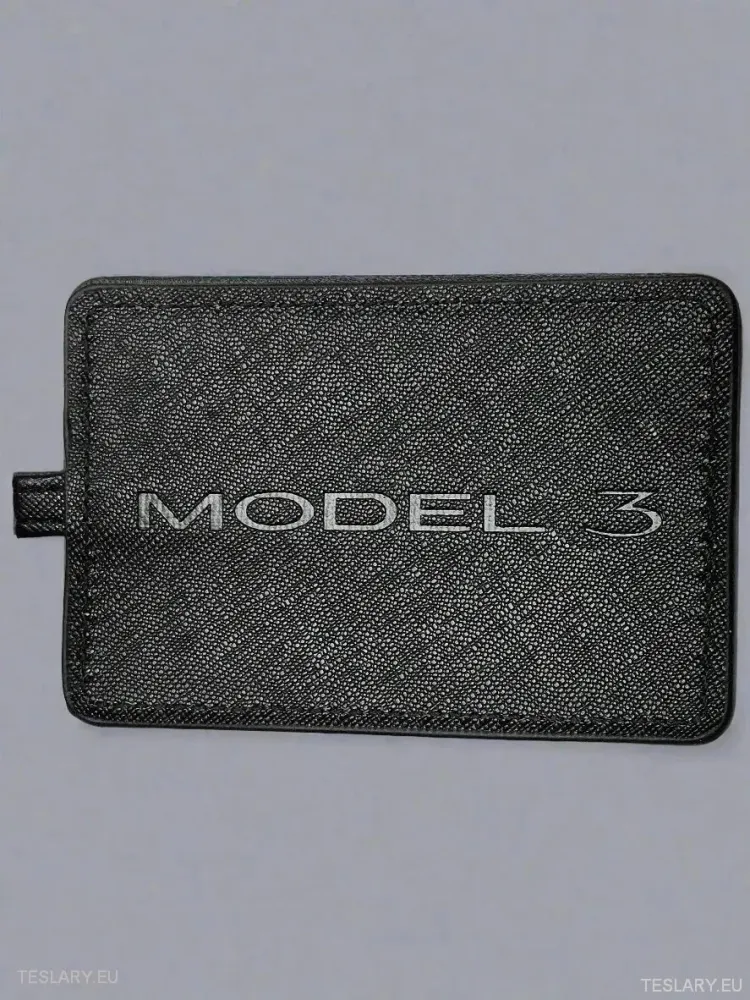 Moderni poklopac ključ s Teslinom modelom 3 logotip