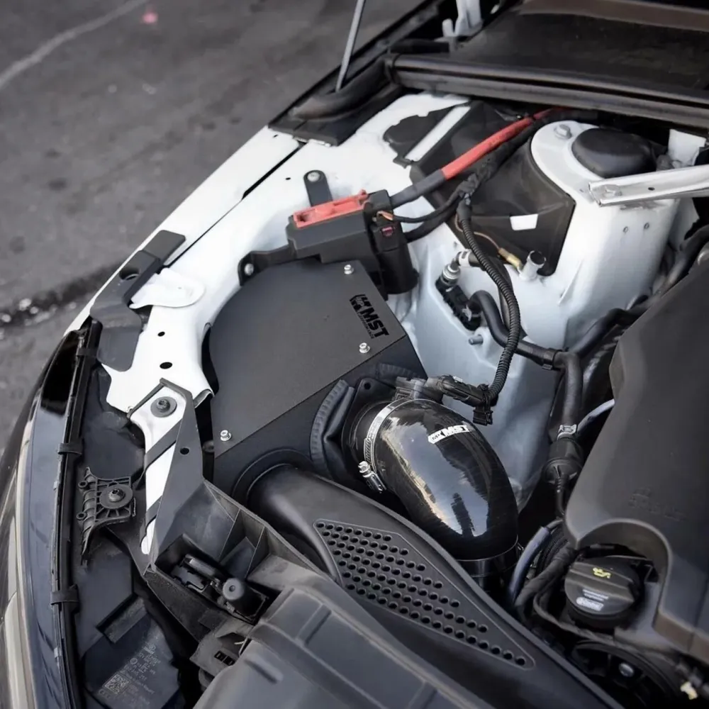 MST Performance komplet usisnog zraka za Audi A4, A5 B9 2.0TSI