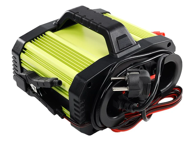 Pametni digitalni punjač za akumulatore 12V 25A 6 - 400 Ah, 24V 15A, 6 - 200 Ah sa start funkcijom
