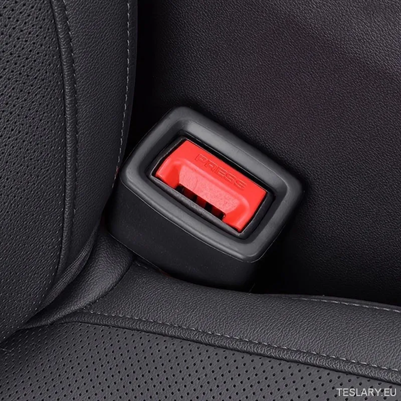 Premium PVC zaštitnik sigurnosnog pojasa za automobil - fit, antikoriziranje i zaštita za ogrebotine za nadogradnju unutra...