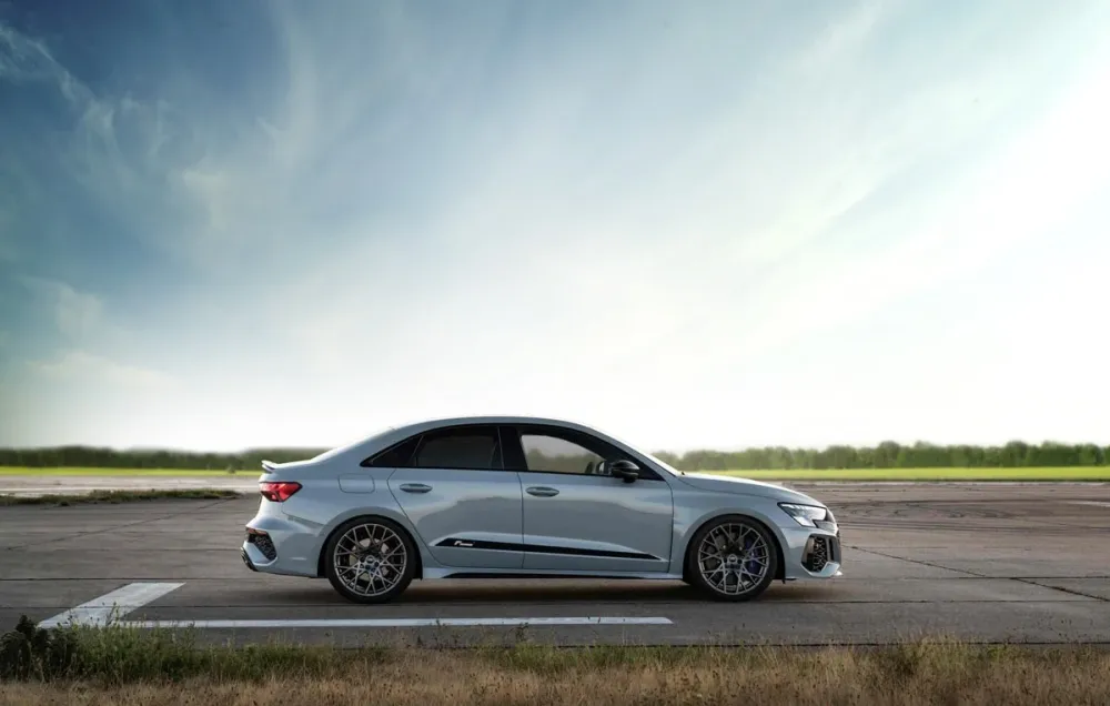 RacingLine spuštajuće opruge Audi RS3 8V/8Y Sedan i Sportback
