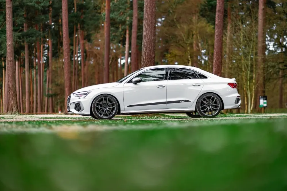 RacingLine spuštajuće opruge Audi S3 8Y Sportback/Sedan
