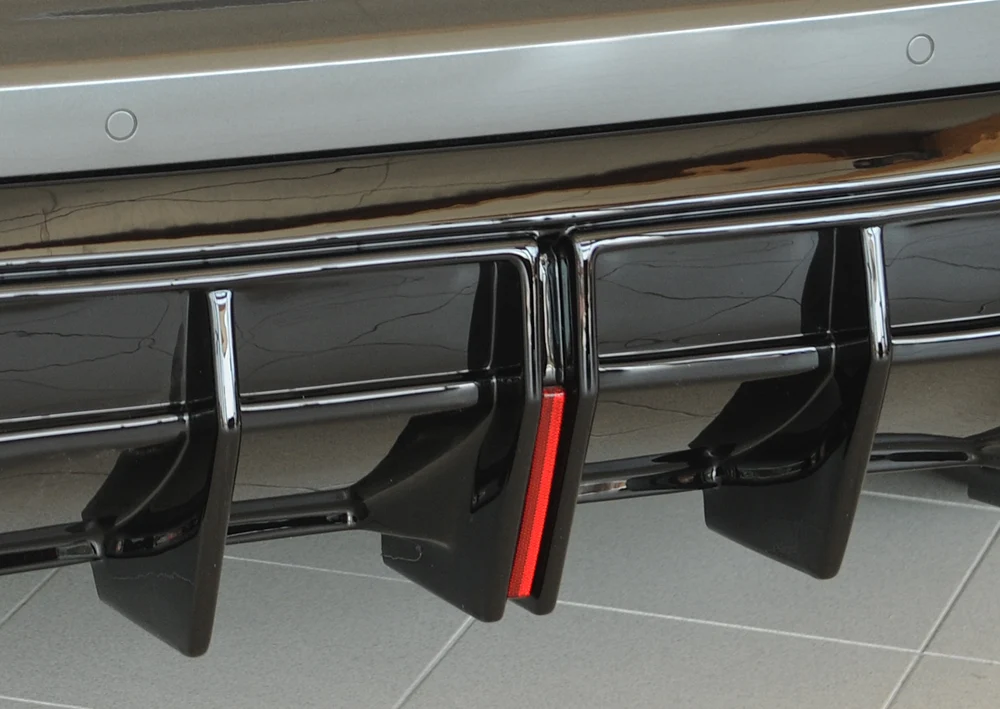 Rieger difuzor Audi S3, A3 S-Line 8Y 2024+ - visokosjajna crna