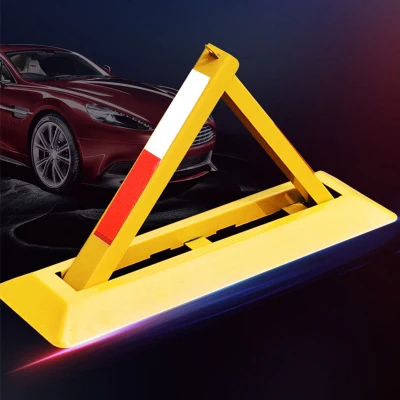 Sklopiva Barijera za Parking Mesto sa Reflektujucim Trakama