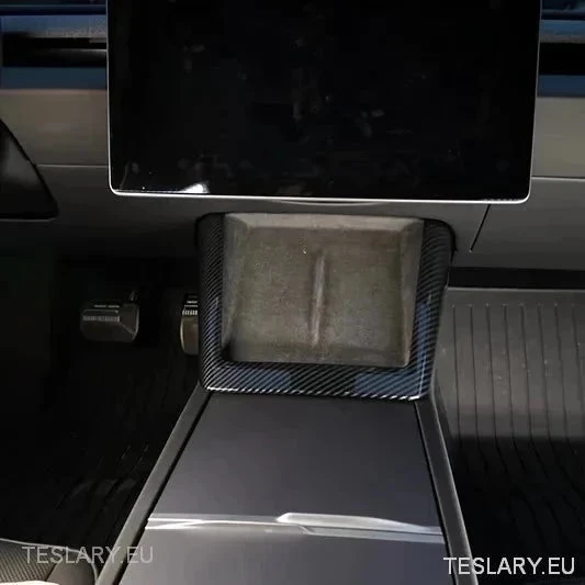 Tesla 3+ Highland bežični punjač ugljičnih vlakana