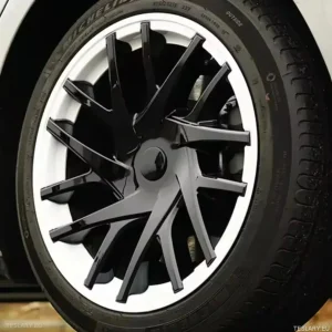 18 "Tesla 3 Highland Full Full Rim Svijetlo crno / bijeli poklopac kotač
