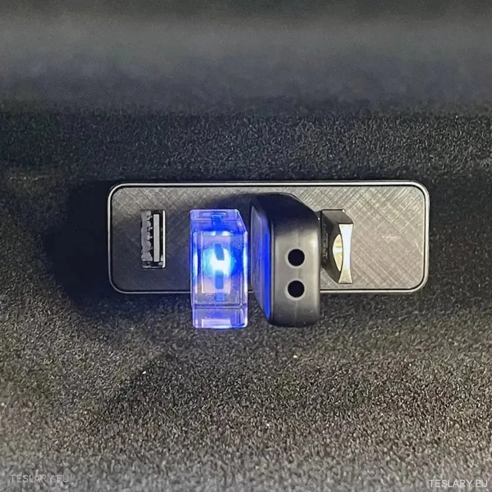 Tesla 3 Highland rukavica Docking Station 4 Ports