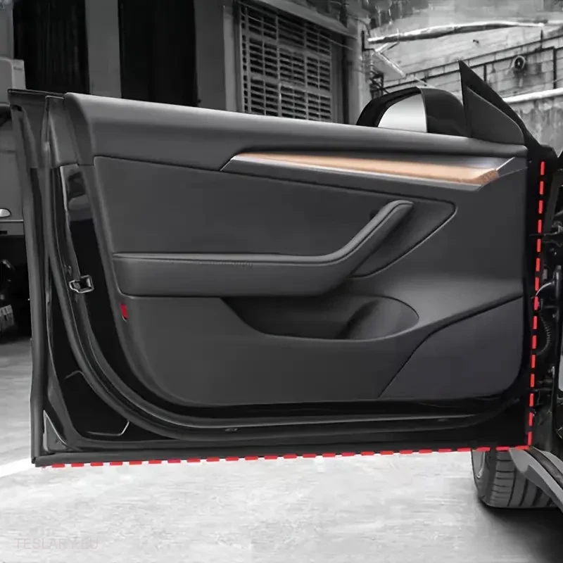 Tesla Model Y apsorpcijske zvučne trake