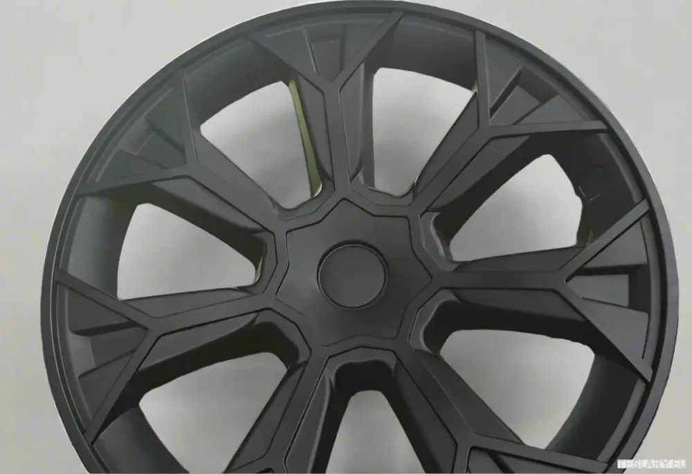 Tesla Model Y 19 "Jedinstveni S4 Hubs s punim poklopcem