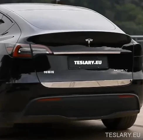 Tesla Model Y Trunk Chrome Zaštitne trake