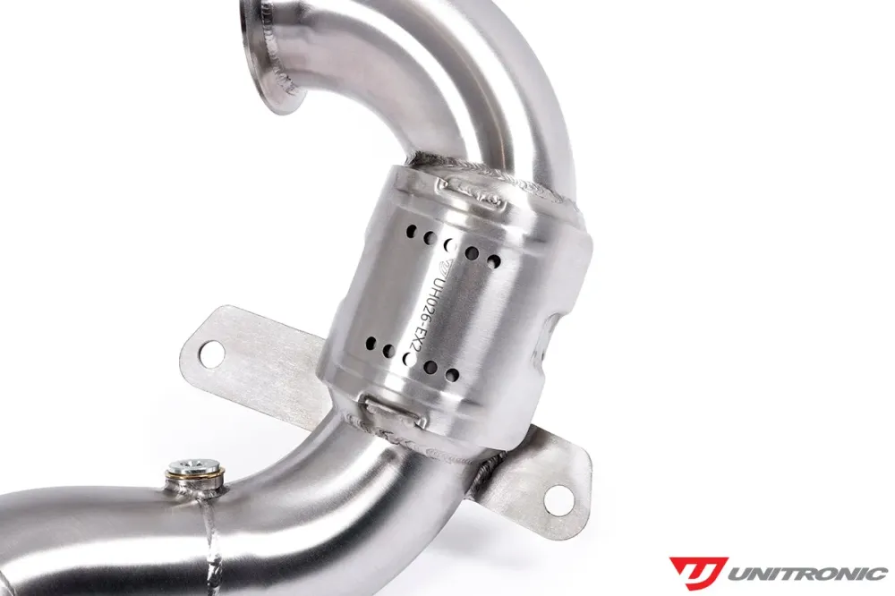Unitronic 3-čni downpipe za 2.0 TSI Gen3 MQB FWD (automobili za SAD)