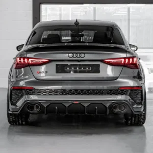 Urban Automotive karbonski difuzor Audi RS3 8Y limuzina