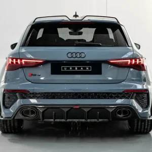 Urban Automotive karbonski difuzor Audi RS3 8Y Hatchback