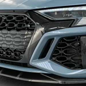 Urban Automotive karbonski ukrasi prednjeg branika Audi RS3 8Y