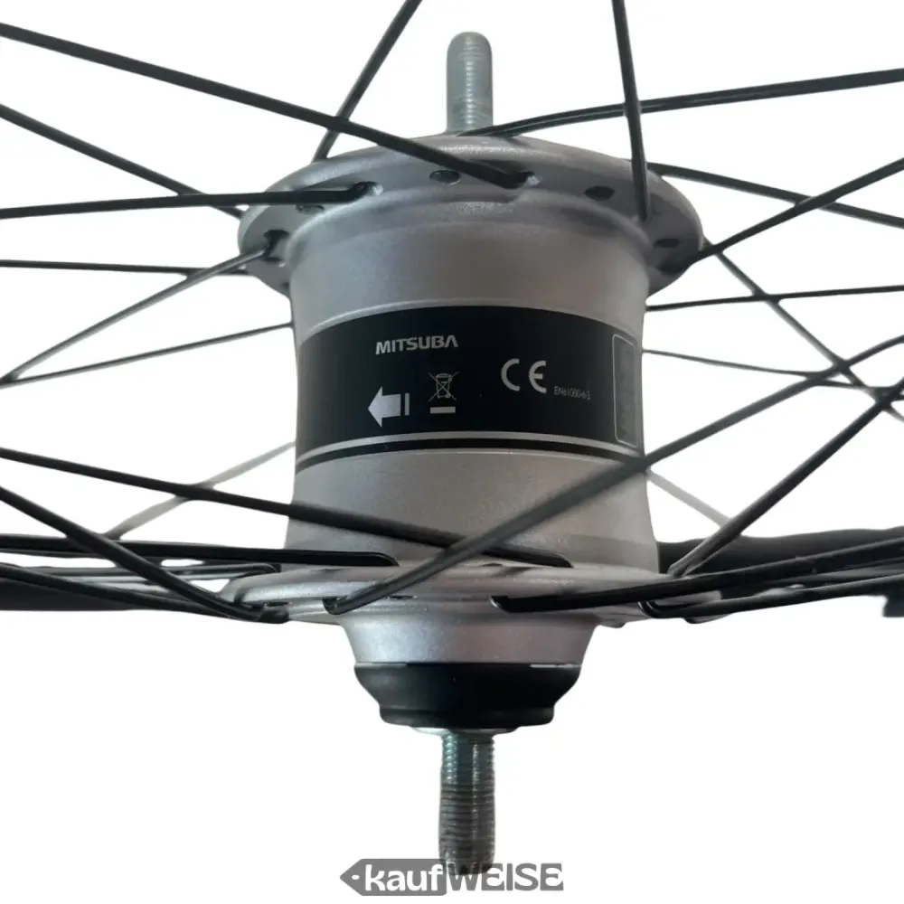 Dinamo glavčine Sturmey Archer HDS12 26" Kompletan prednji kotač