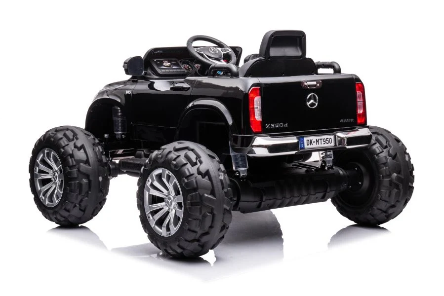 Licencirani auto na akumulator Mercedes DK-MT950 4x4 - crni/lakirani