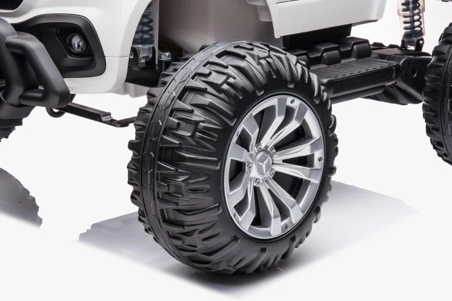 Licencirani auto na akumulator Mercedes DK-MT950 4x4 - bijeli