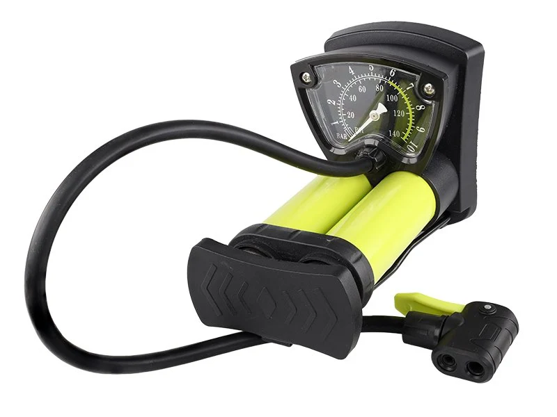 Nožna pumpa s dvostrukim klipom i analognim manometrom, max. 10 BAR / 140 PSI