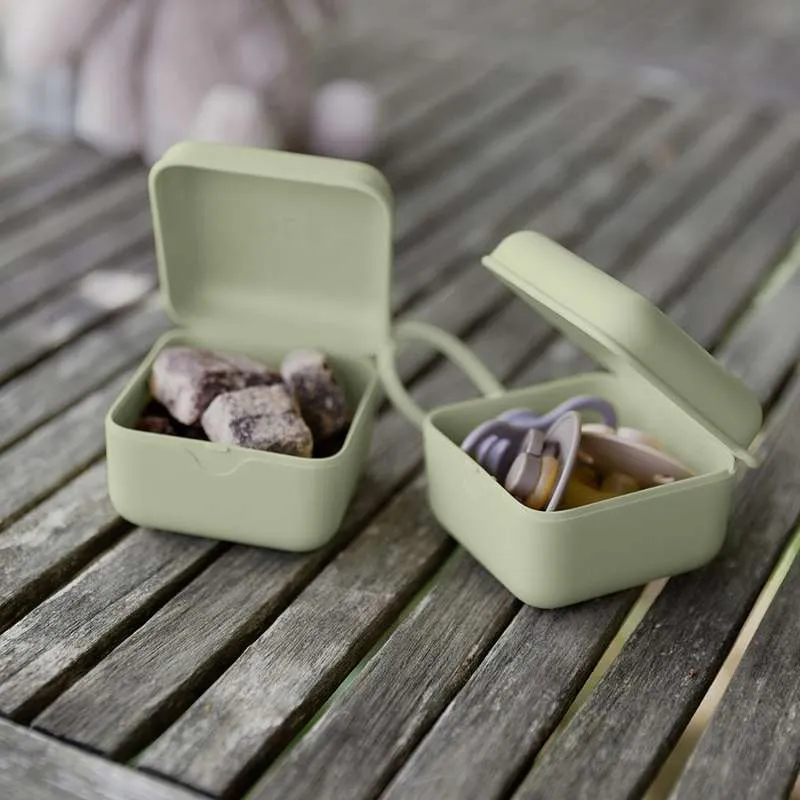 BIBS Accessories Pacifier Box - Sutteboks m. Plads til 3 Sutter - Vanilla