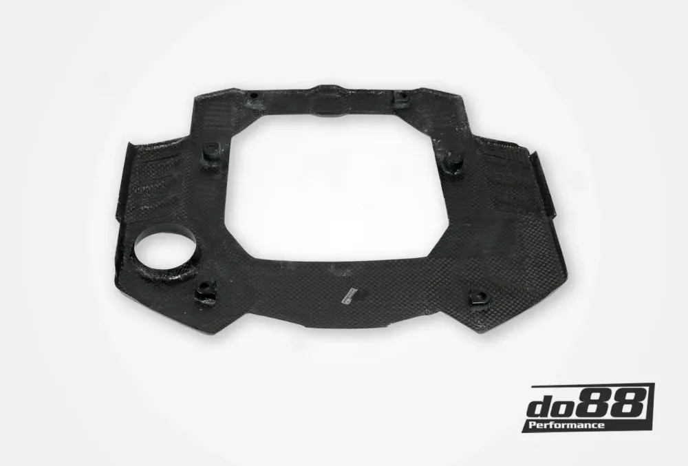 DO88 Karbonski poklopac motora Audi RS6, RS7 C8 4.0TFSI