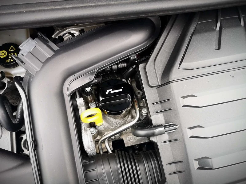 RacingLine Billet Poklopac za ulje 1.0/1.2/1.4TSI EA211