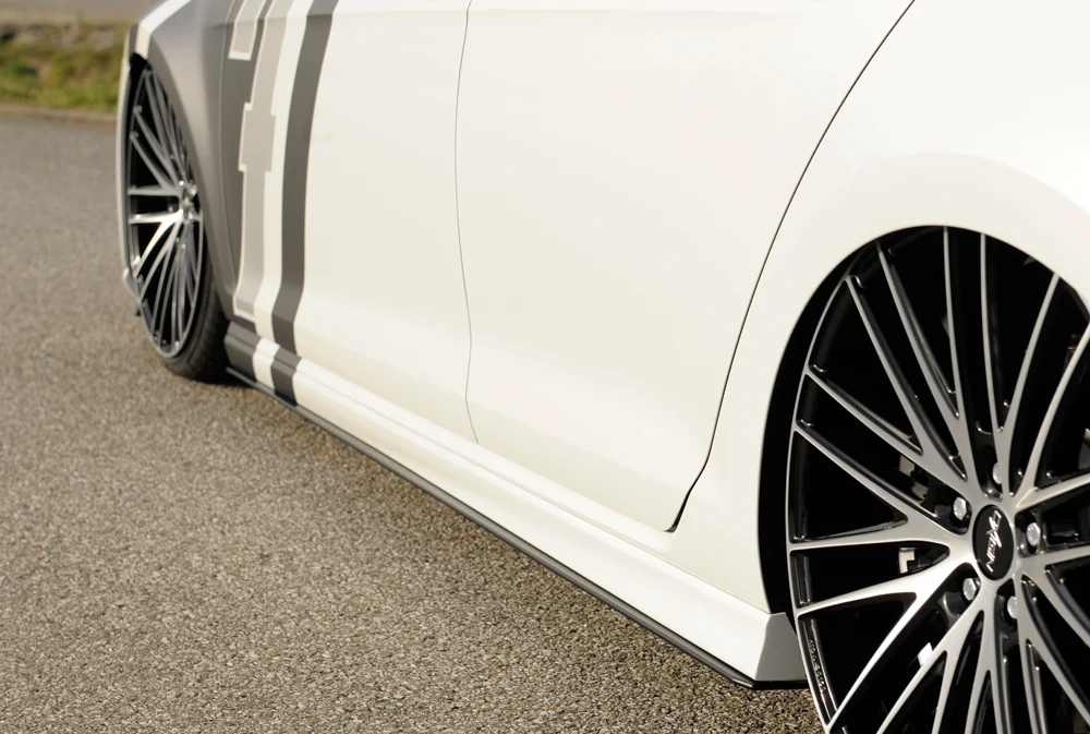 Rieger bočne suknje Volkswagen Golf MK7 R / R-Line